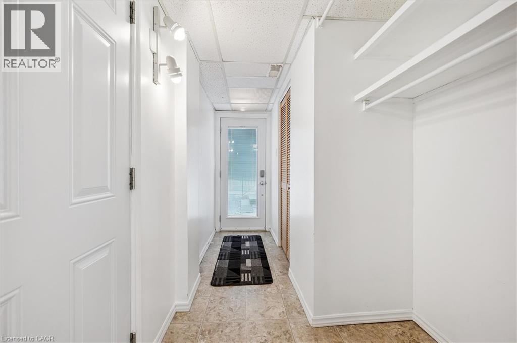 423 Cadbury Court Unit# A, Waterloo, Ontario  N2K 3G7 - Photo 35 - 40820110