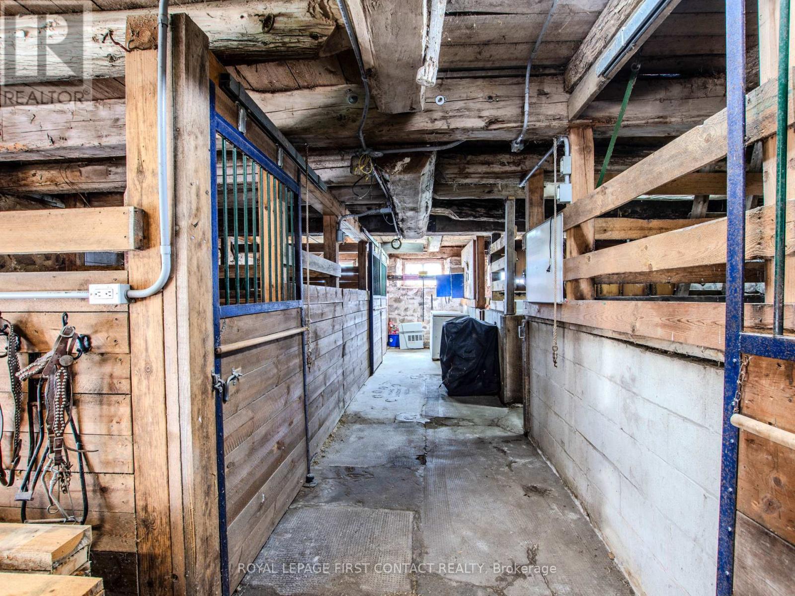 2041 Flos 4 Road W, Springwater, Ontario  L0L 2K0 - Photo 22 - S12444432