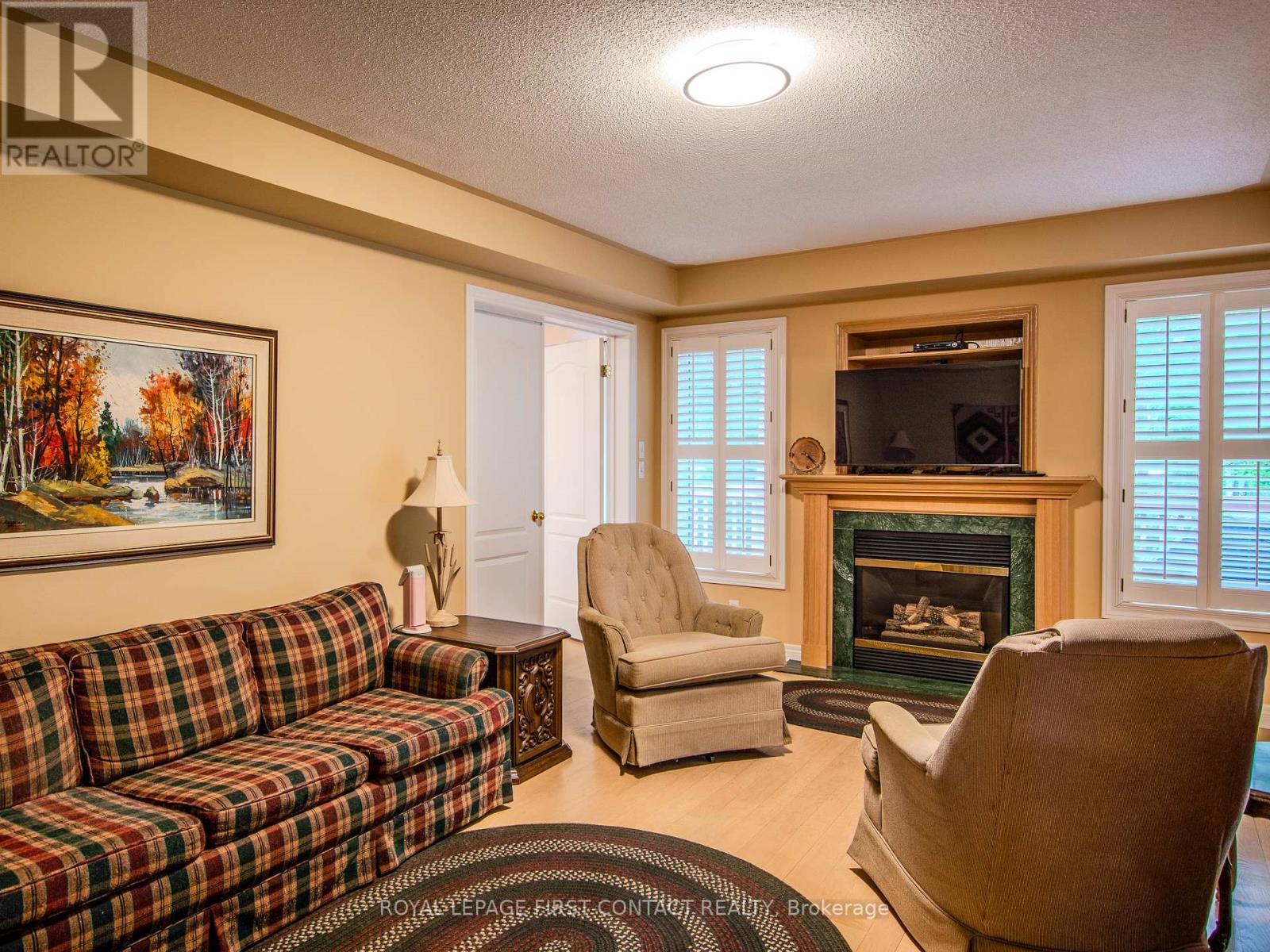 68 Alana Drive, Springwater, Ontario  L4N 7K8 - Photo 12 - S12676444