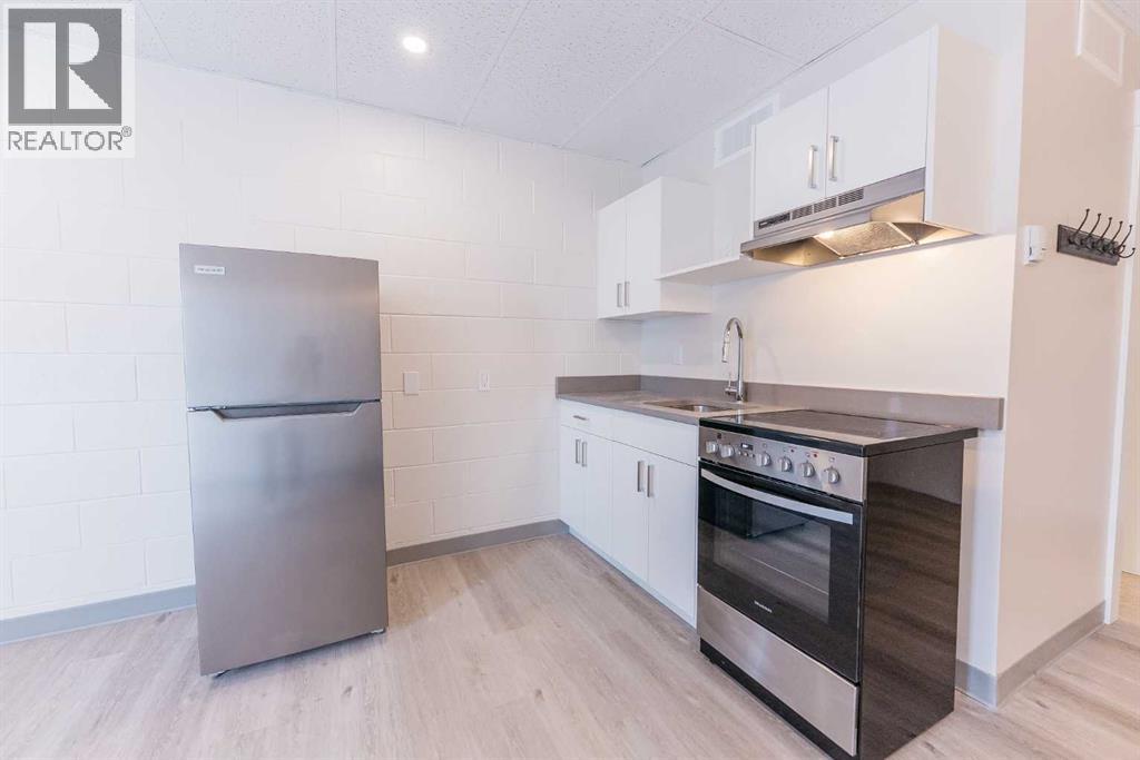 1-19 (No 3 Or 13), 4940 49 Street, Rocky Mountain House, Alberta  T4T 1B6 - Photo 18 - A2234841