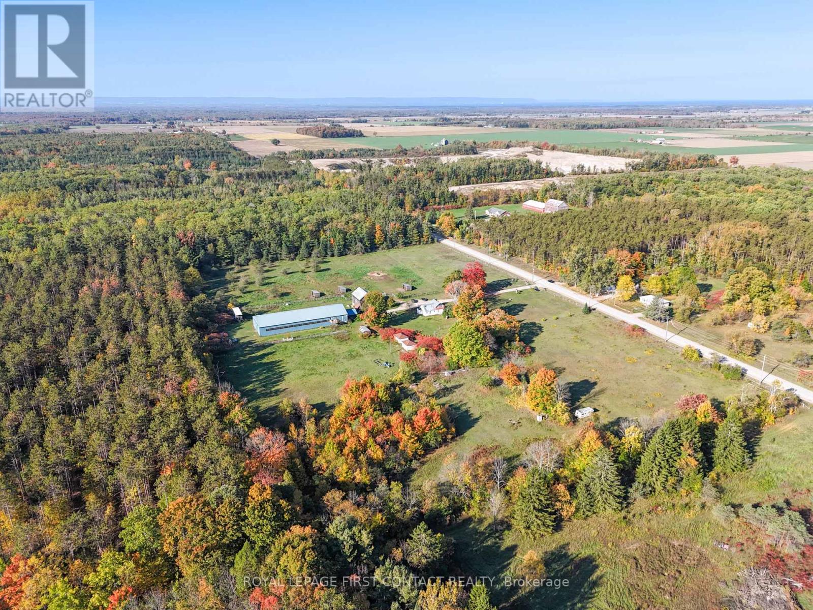 2041 Flos 4 Road W, Springwater, Ontario  L0L 2K0 - Photo 40 - S12444432