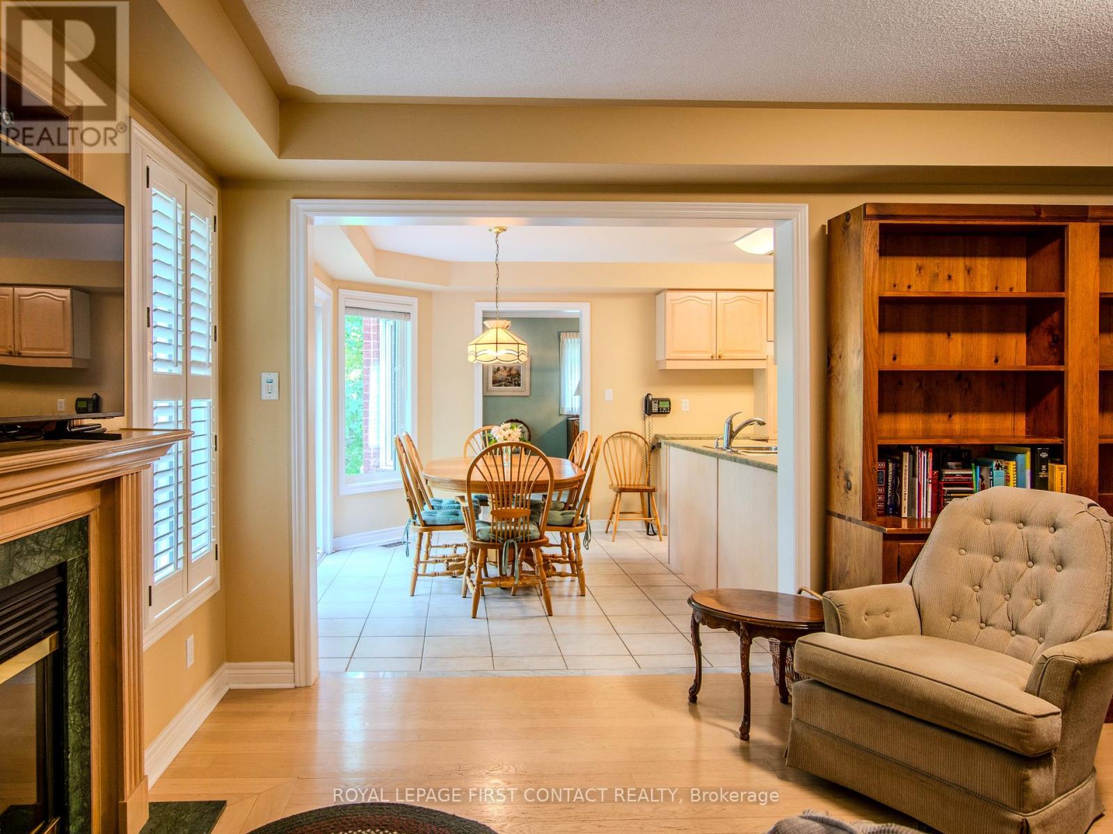 68 Alana Drive, Springwater, Ontario  L4N 7K8 - Photo 13 - S12676444