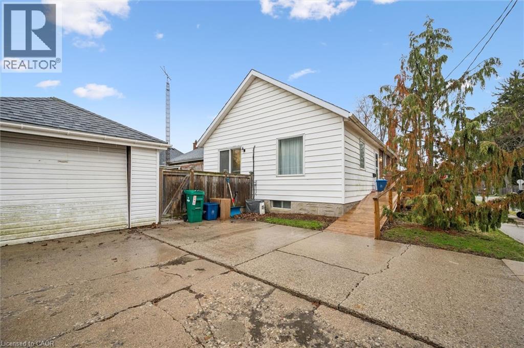 605 Waterloo Street S, Cambridge, Ontario  N3H 1P4 - Photo 28 - 40819179