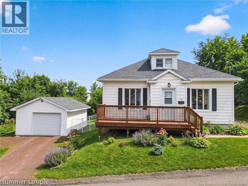 122 Hillview Avenue, Riverview, New Brunswick  E1B 1M2 - Photo 1 - NB137351