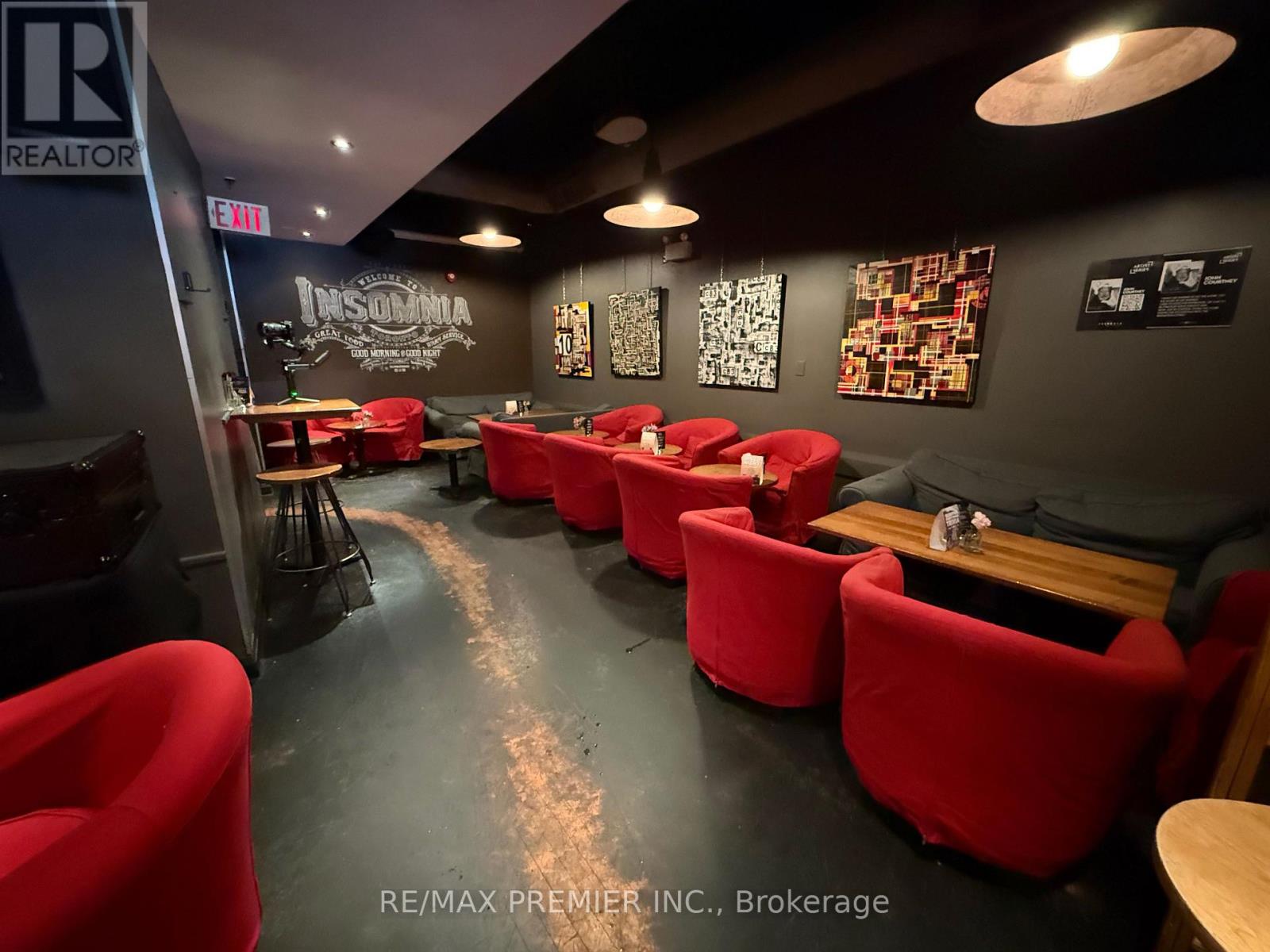 Main Floor - 563 Bloor Street W, Toronto, Ontario  M5S 1Y6 - Photo 14 - C12739116