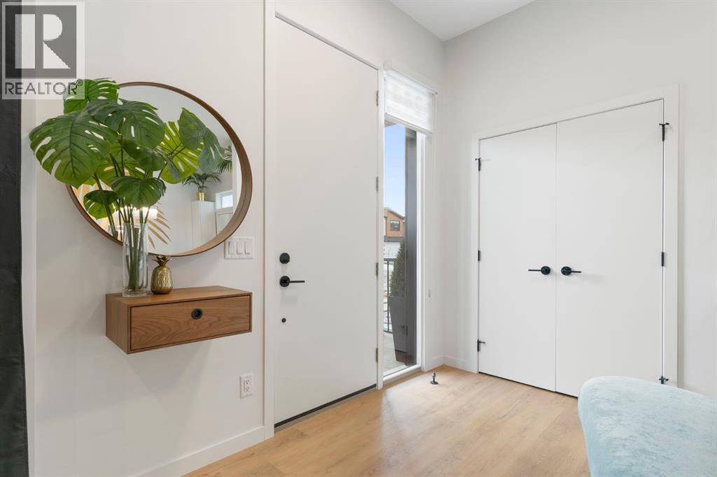 244 Grayling Common, Rural Rocky View County, Alberta  T3Z 0G6 - Photo 2 - A2279316