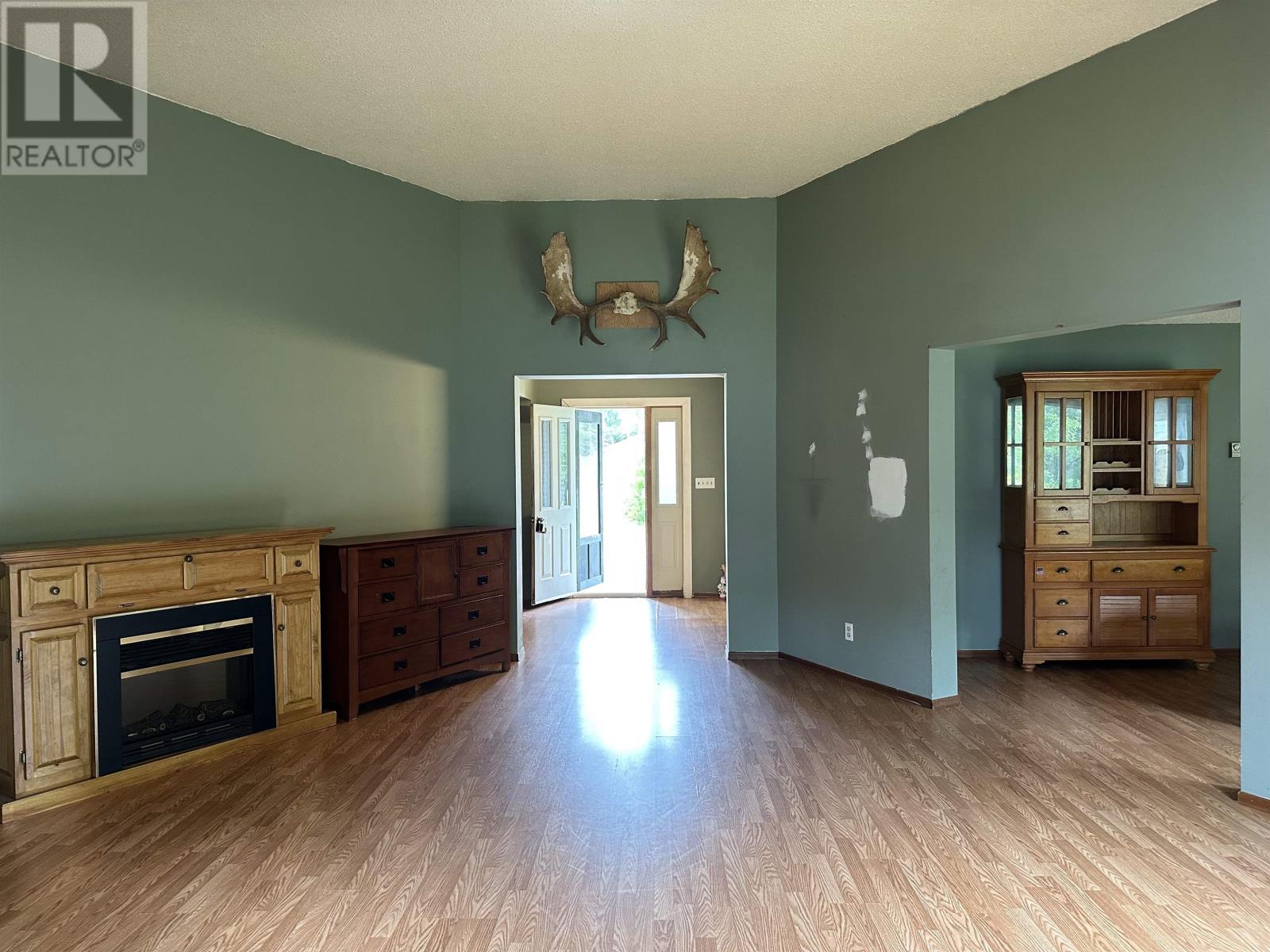 100 Centennial Dr, Schreiber, Ontario  P0T 2S0 - Photo 6 - TB252681