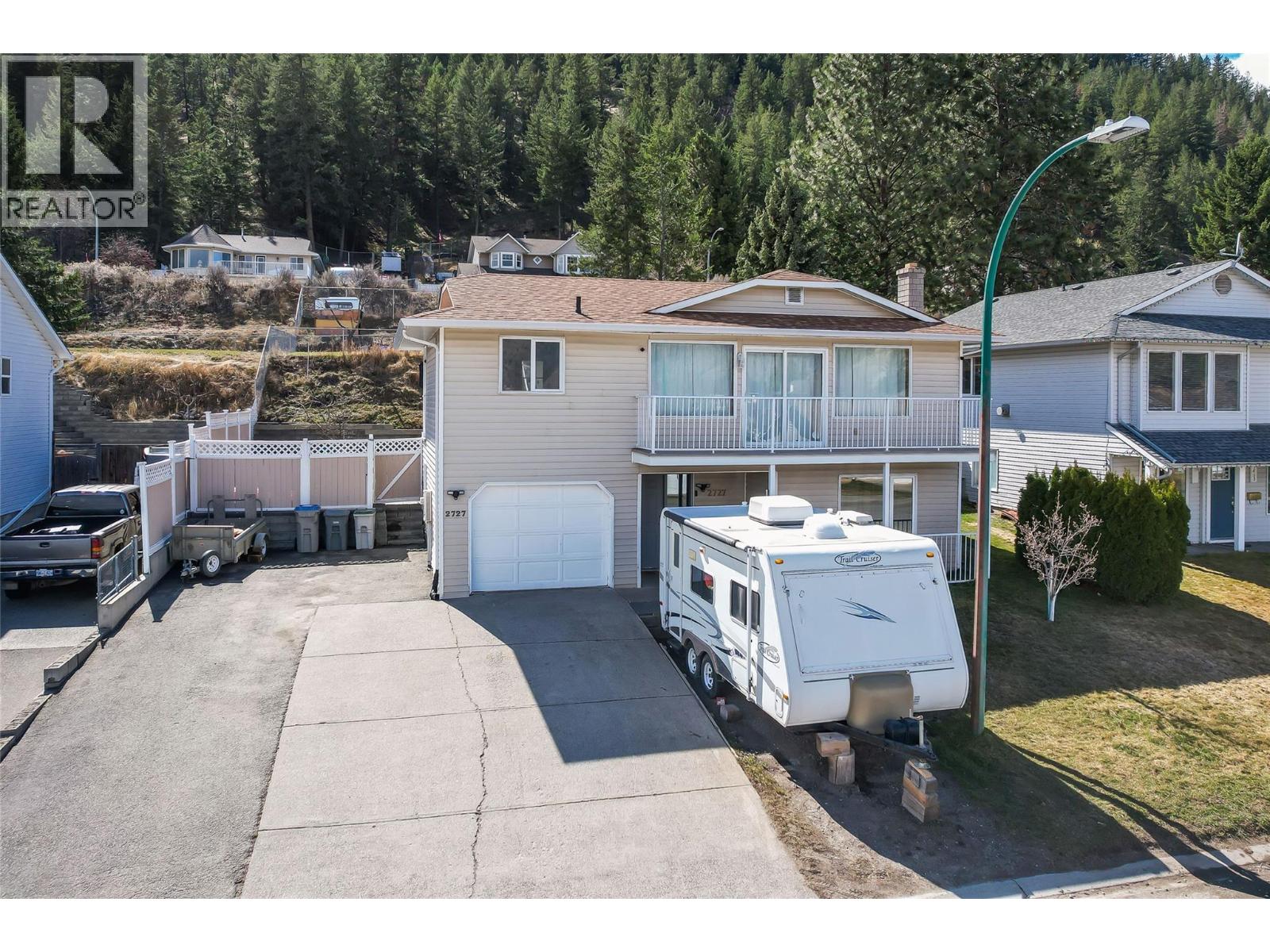2727 QU'APPELLE Boulevard, Kamloops, British Columbia