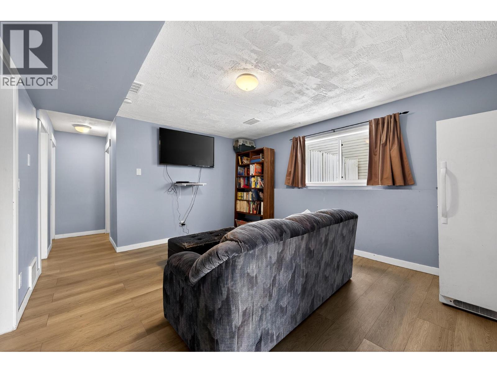 2727 Qu'appelle Boulevard, Kamloops, British Columbia  V2E 2J9 - Photo 31 - 10382775