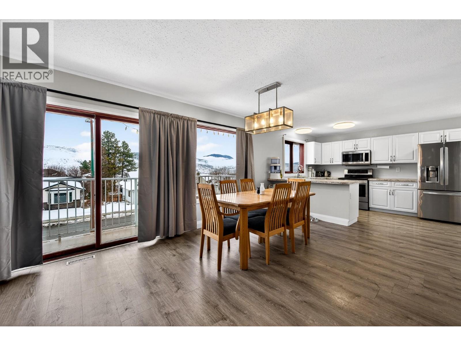 2727 Qu'appelle Boulevard, Kamloops, British Columbia  V2E 2J9 - Photo 13 - 10382775