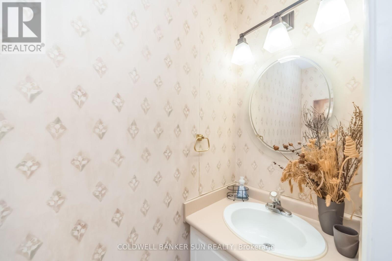 240 Pressed Brick Drive, Brampton, Ontario L6V 4L3 - Photo 28 - W13000694