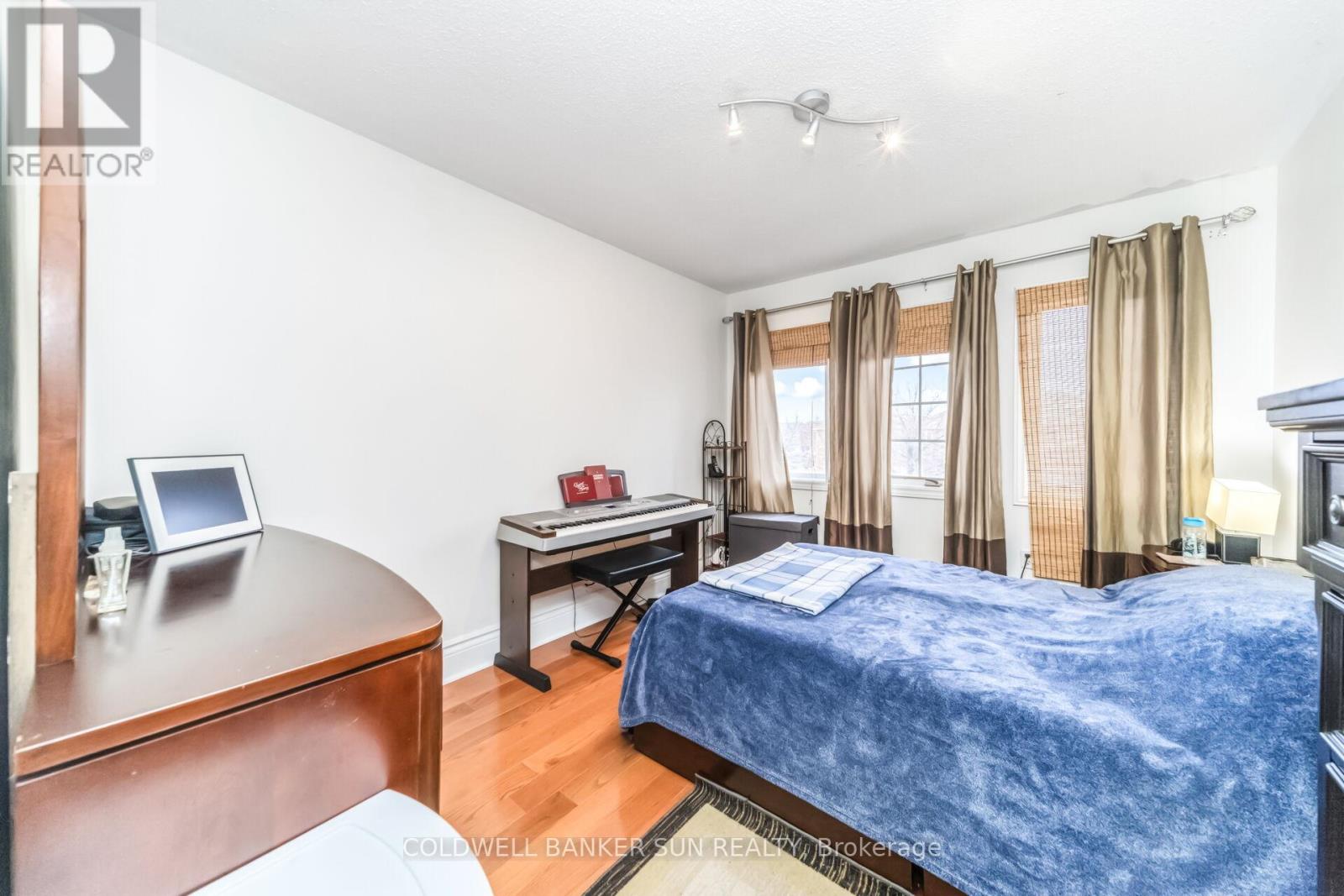 240 Pressed Brick Drive, Brampton, Ontario L6V 4L3 - Photo 36 - W13000694