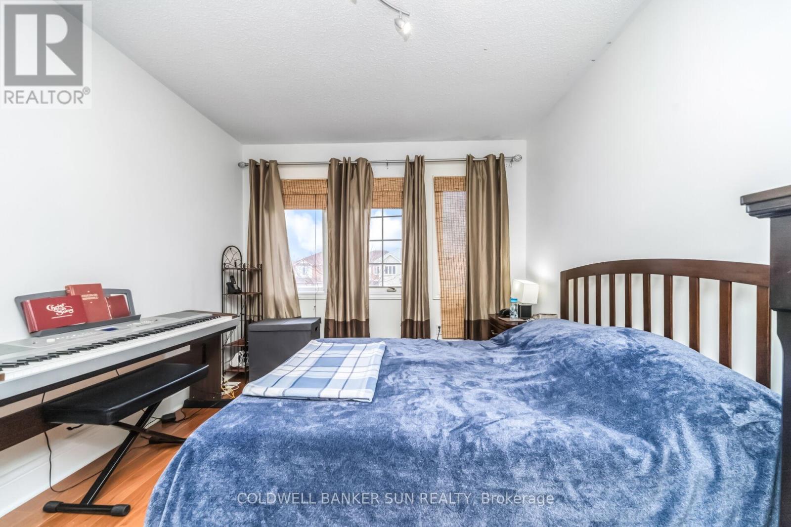 240 Pressed Brick Drive, Brampton, Ontario L6V 4L3 - Photo 37 - W13000694