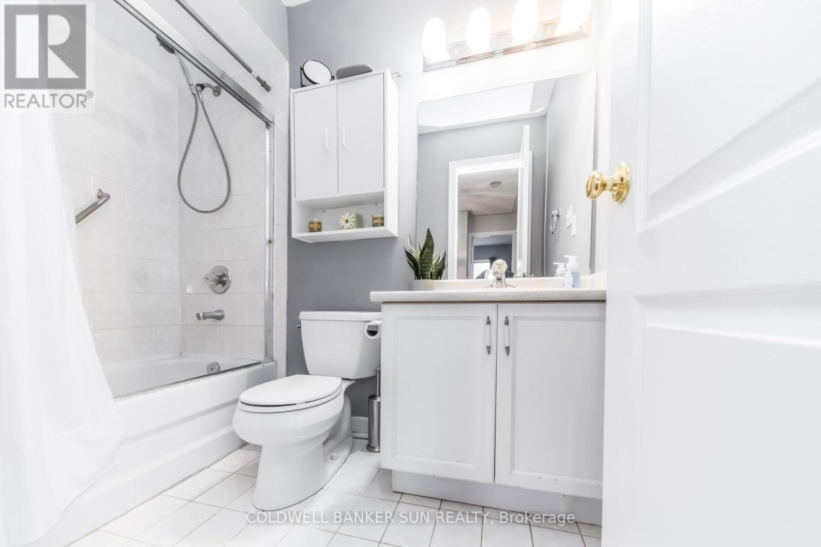 240 Pressed Brick Drive, Brampton, Ontario L6V 4L3 - Photo 42 - W13000694