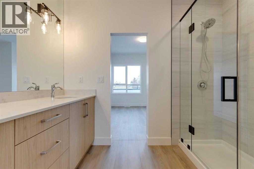 2122 7 Street NW, Calgary, Alberta  T2M 1K3 - Photo 12 - A2289133