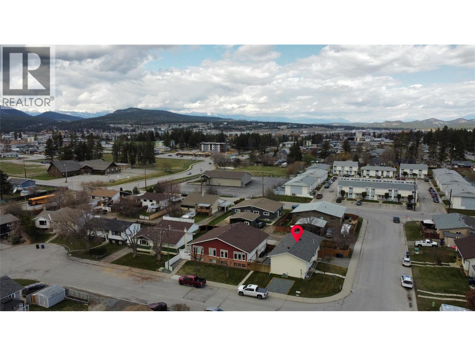 2220 3a Street S, Cranbrook, British Columbia  V1C 5K6 - Photo 37 - 10383635