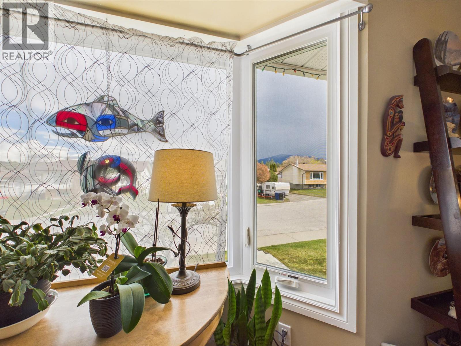 2220 3a Street S, Cranbrook, British Columbia  V1C 5K6 - Photo 7 - 10383635