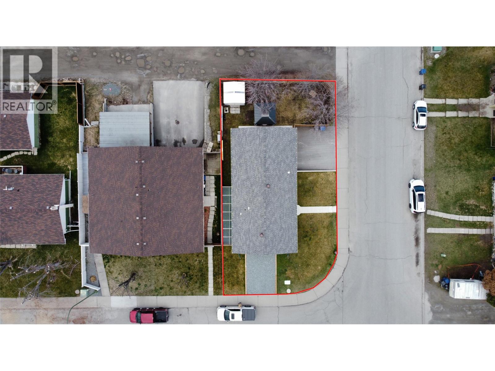 2220 3a Street S, Cranbrook, British Columbia  V1C 5K6 - Photo 40 - 10383635