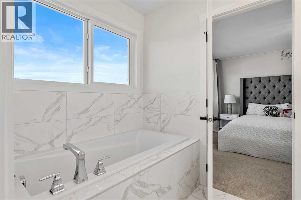 58 Sage Hill Heights Nw, Calgary, Alberta  T3R 2A5 - Photo 15 - A2294372