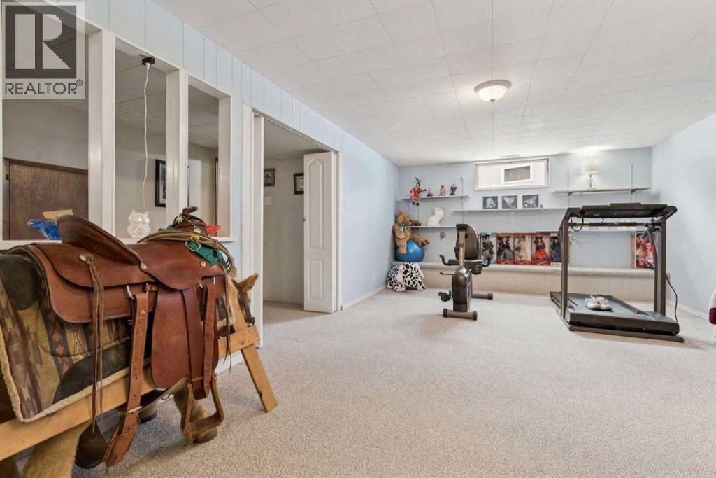 12 Westwood Crescent Sw, Calgary, Alberta  T3C 2W6 - Photo 20 - A2298134