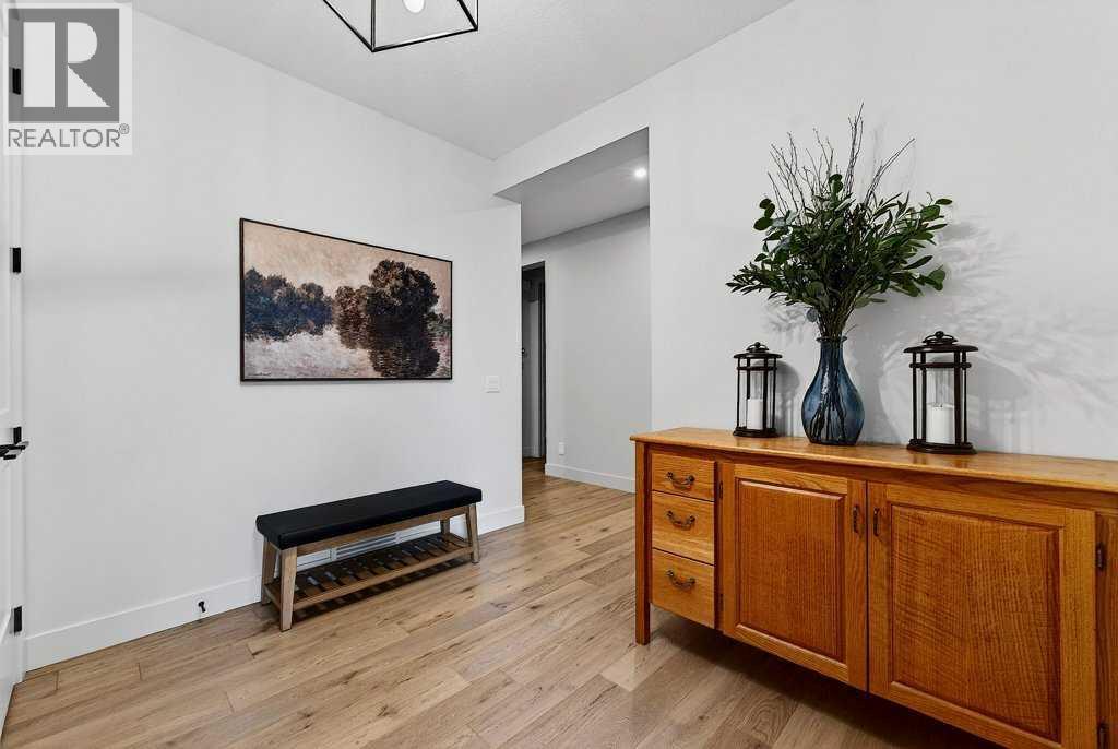 279 Marina Grove Se, Calgary, Alberta  T3M 3J4 - Photo 3 - A2301645