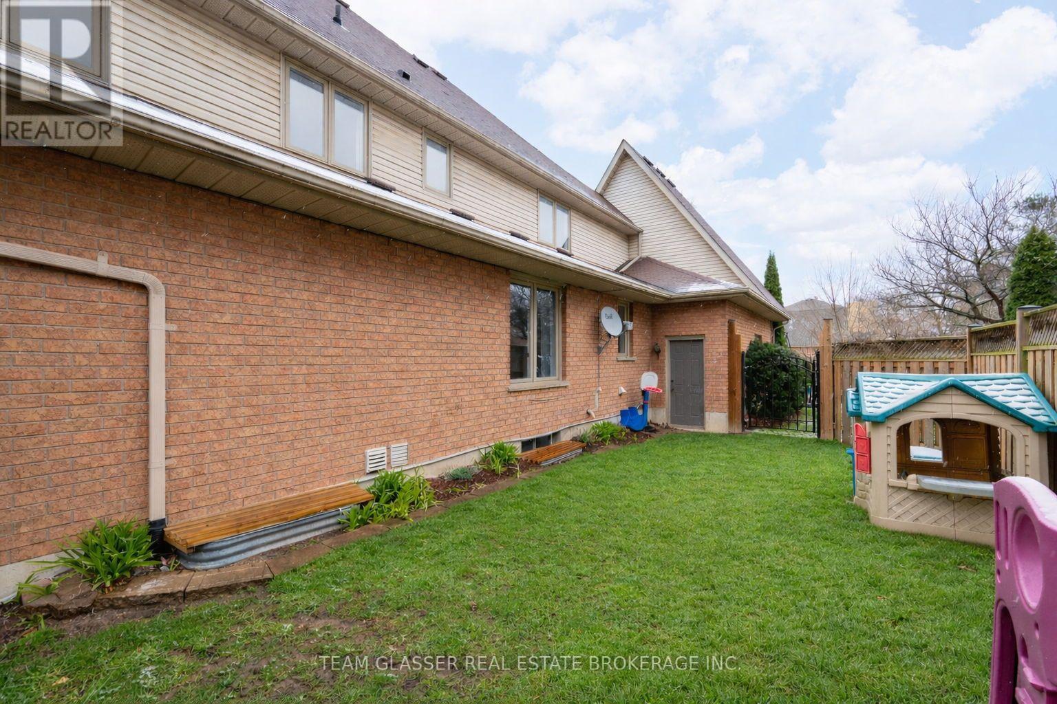 103 Rose Hip Place, London South, Ontario  N6K 4H4 - Photo 47 - X13006526