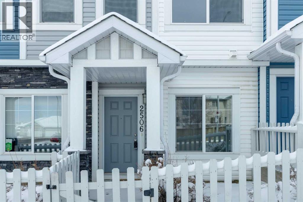 2506 Jumping Pound Common, Cochrane, Alberta  T4C 2L1 - Photo 1 - A2297101