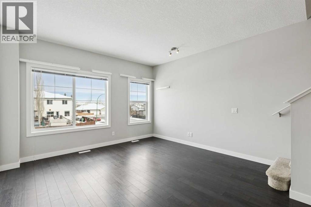 2506 Jumping Pound Common, Cochrane, Alberta  T4C 2L1 - Photo 15 - A2297101