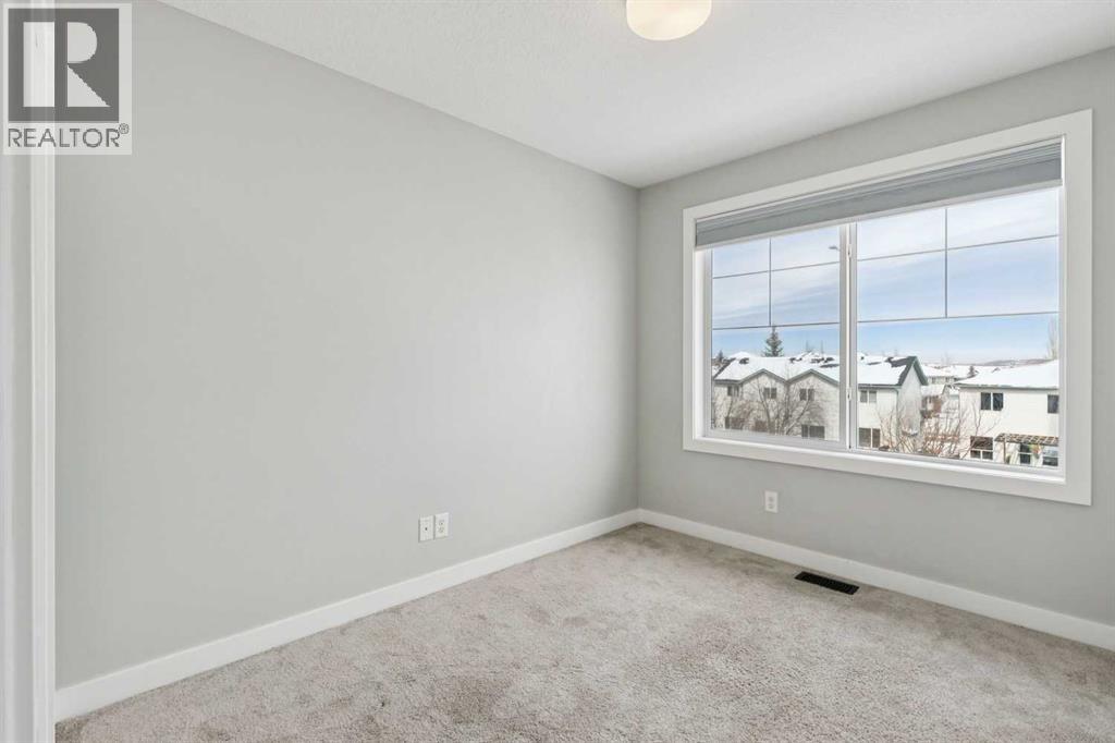 2506 Jumping Pound Common, Cochrane, Alberta  T4C 2L1 - Photo 17 - A2297101