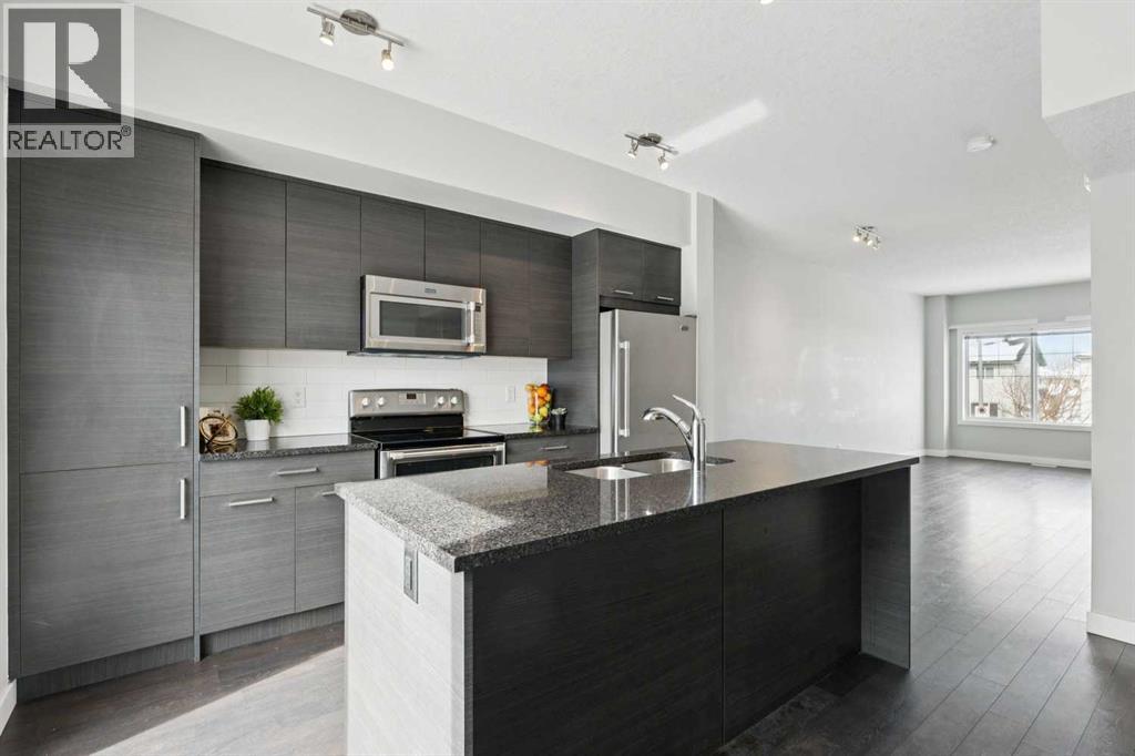 2506 Jumping Pound Common, Cochrane, Alberta  T4C 2L1 - Photo 7 - A2297101