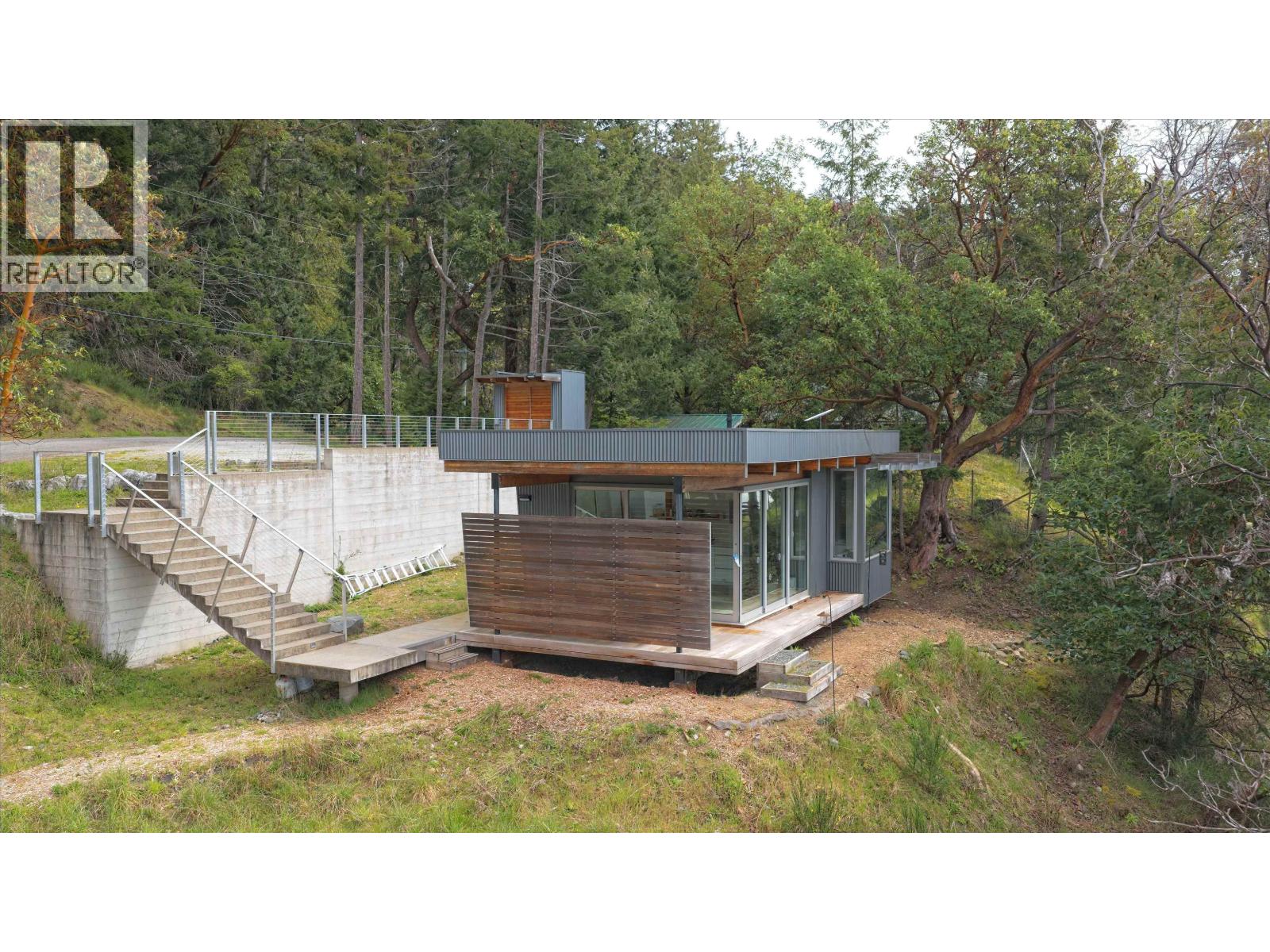 240 Old Scott Road, Salt Spring Island, British Columbia  V8K 2L6 - Photo 2 - R3086010