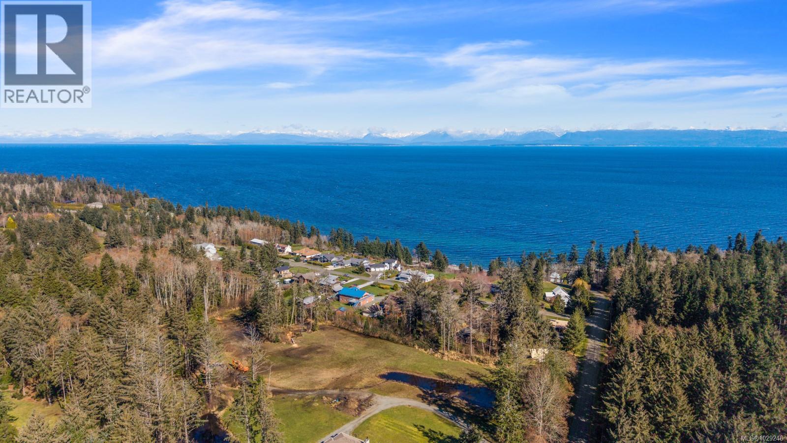 6349 Eagles Dr, Courtenay, British Columbia  V9J 1V4 - Photo 61 - 1029246