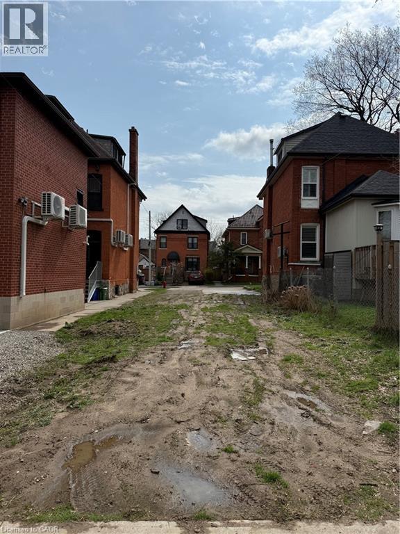 80 Ontario Avenue, Hamilton, Ontario  L8N 2X2 - Photo 3 - 40821398