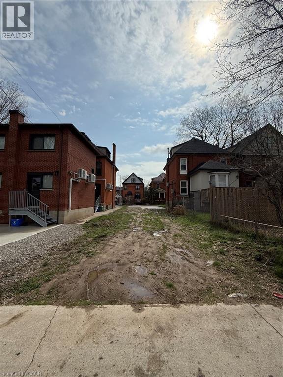 80 Ontario Avenue, Hamilton, Ontario  L8N 2X2 - Photo 4 - 40821398