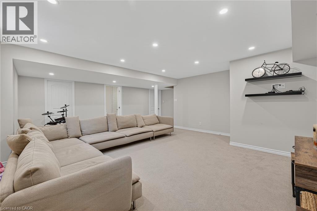 55 West Oak Trail, Kitchener, Ontario  N2R 0L1 - Photo 36 - 40821223