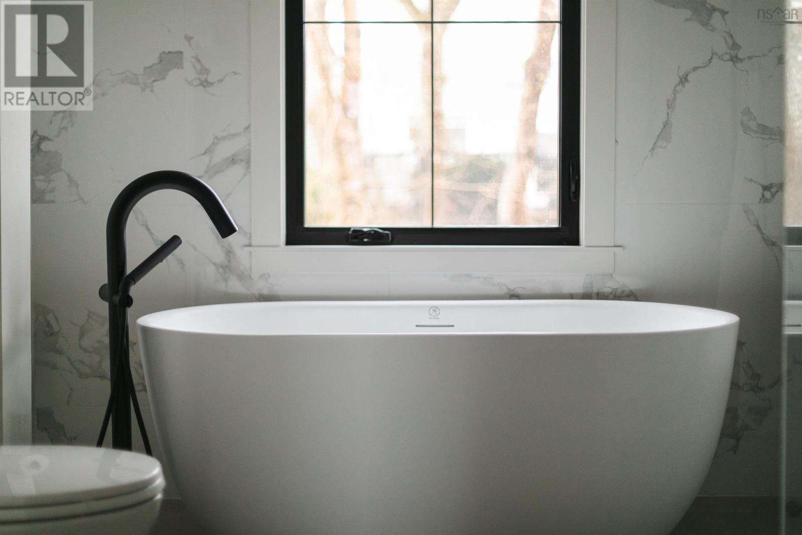 5968 Campbell Drive, Halifax, Nova Scotia  B3H 1E3 - Photo 28 - 202607638