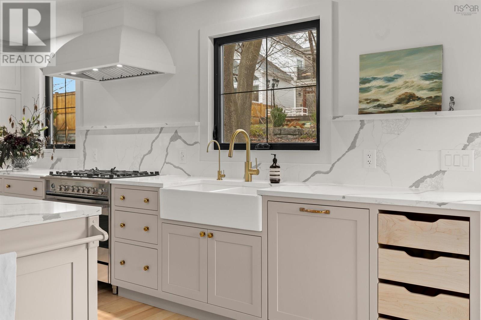 5968 Campbell Drive, Halifax, Nova Scotia  B3H 1E3 - Photo 7 - 202607638