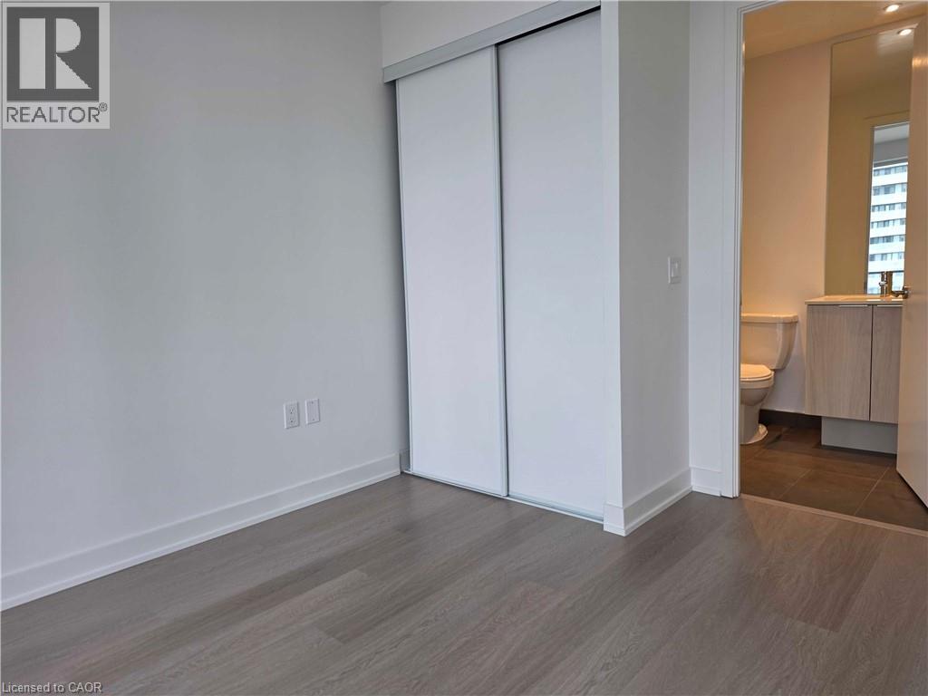 448 Burnhamthorpe Road W Unit# 1306, Mississauga, Ontario  L5B 0R4 - Photo 4 - 40818284