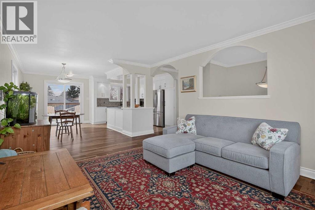 4119 Doverview Drive SE, Calgary, Alberta  T2B 1Z1 - Photo 11 - A2297496