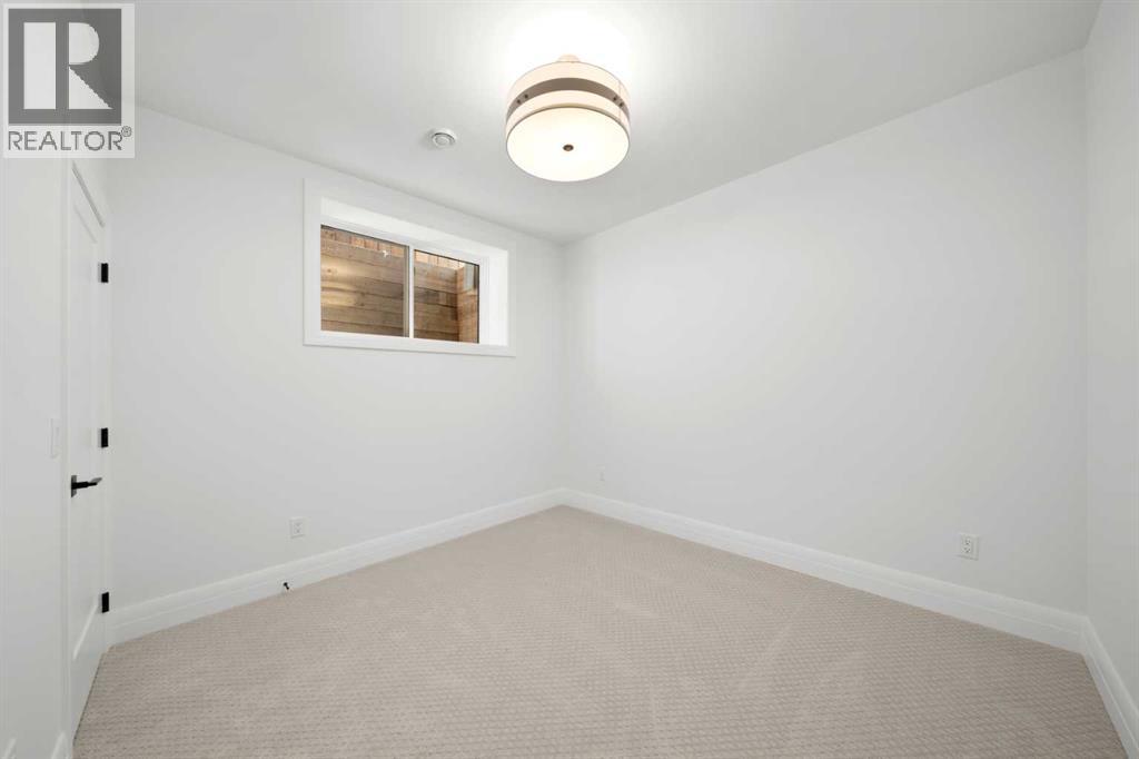 2407 4 Avenue NW, Calgary, Alberta  T2N 0P3 - Photo 45 - A2301518