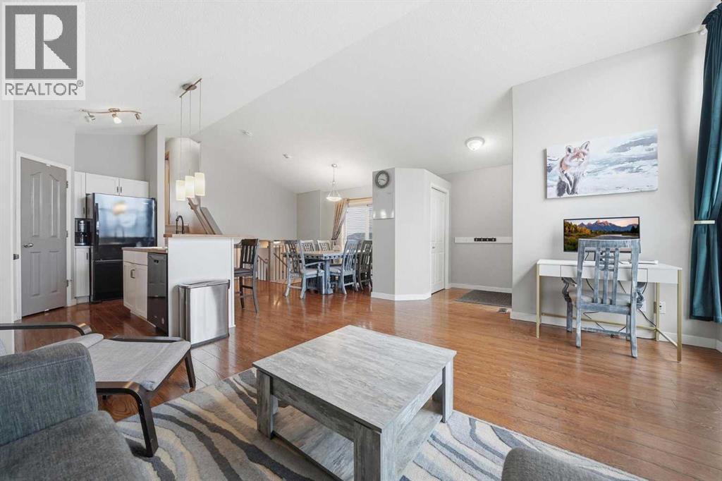 15 Cranberry Square Se, Calgary, Alberta  T3M 1J4 - Photo 4 - A2301535