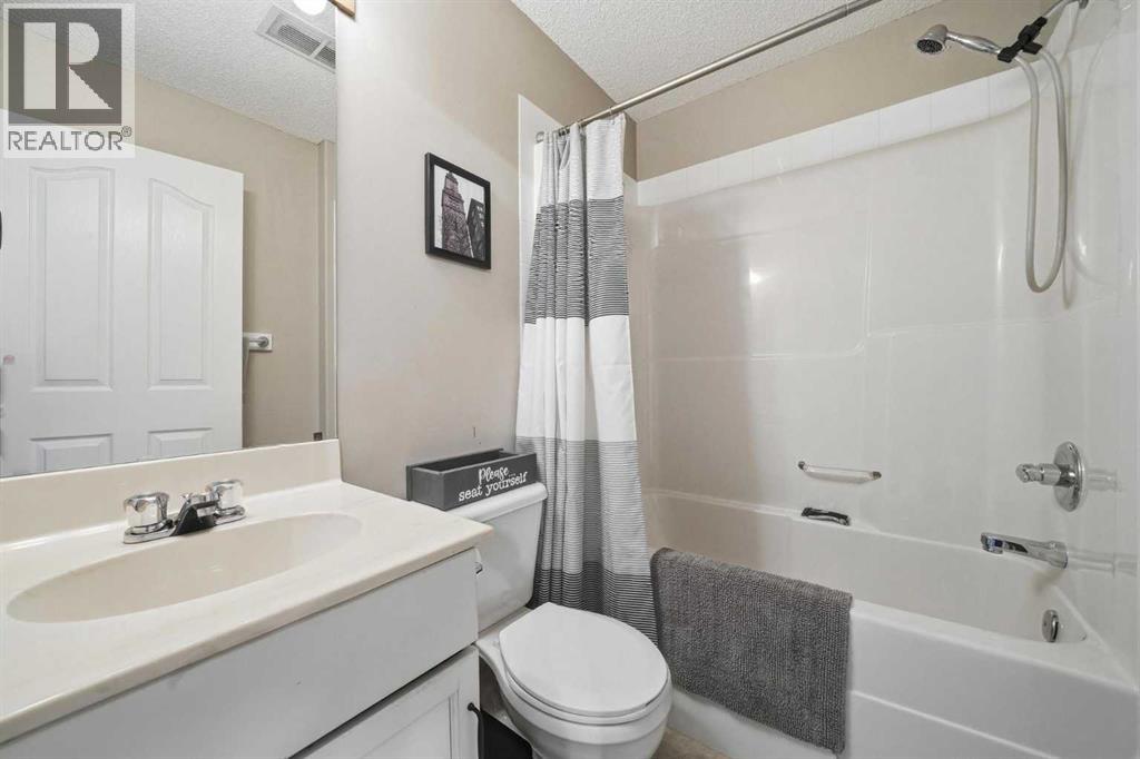 15 Cranberry Square Se, Calgary, Alberta  T3M 1J4 - Photo 25 - A2301535