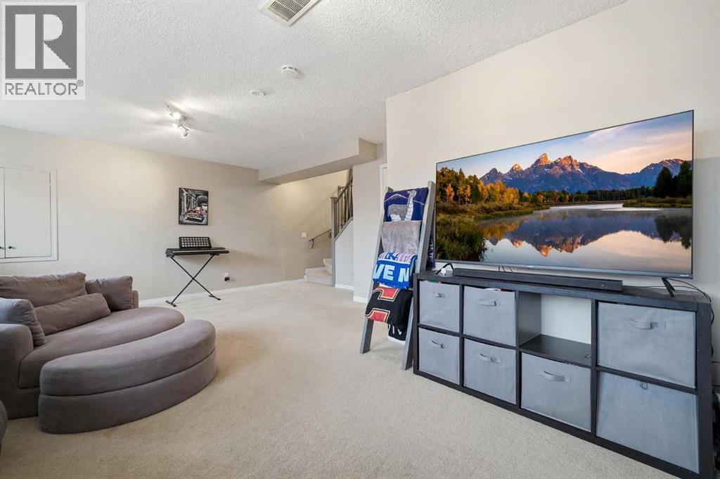 15 Cranberry Square Se, Calgary, Alberta  T3M 1J4 - Photo 24 - A2301535