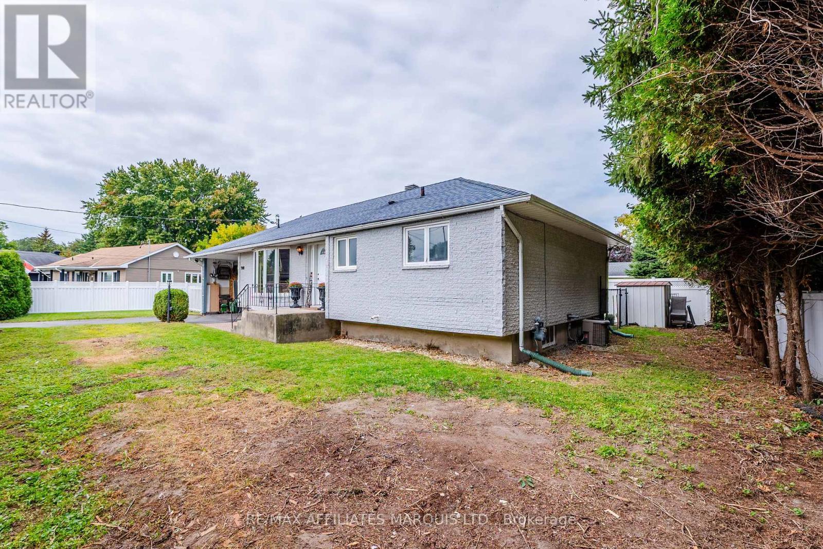 900 Osborne Avenue, Cornwall, Ontario  K6J 1K6 - Photo 37 - X13007140