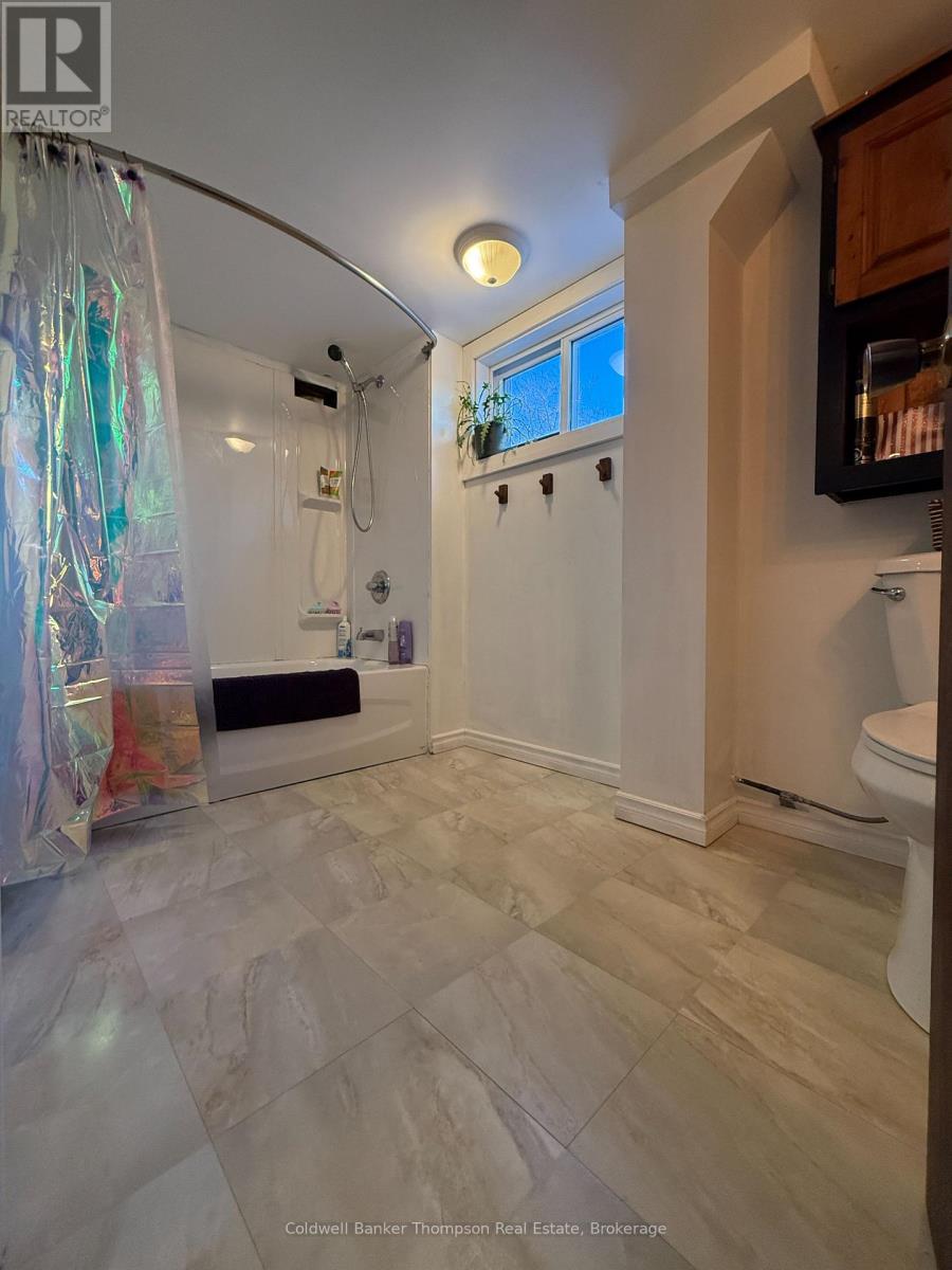 13 Yonge Street S, Huntsville, Ontario  P1H 1W7 - Photo 28 - X13007060