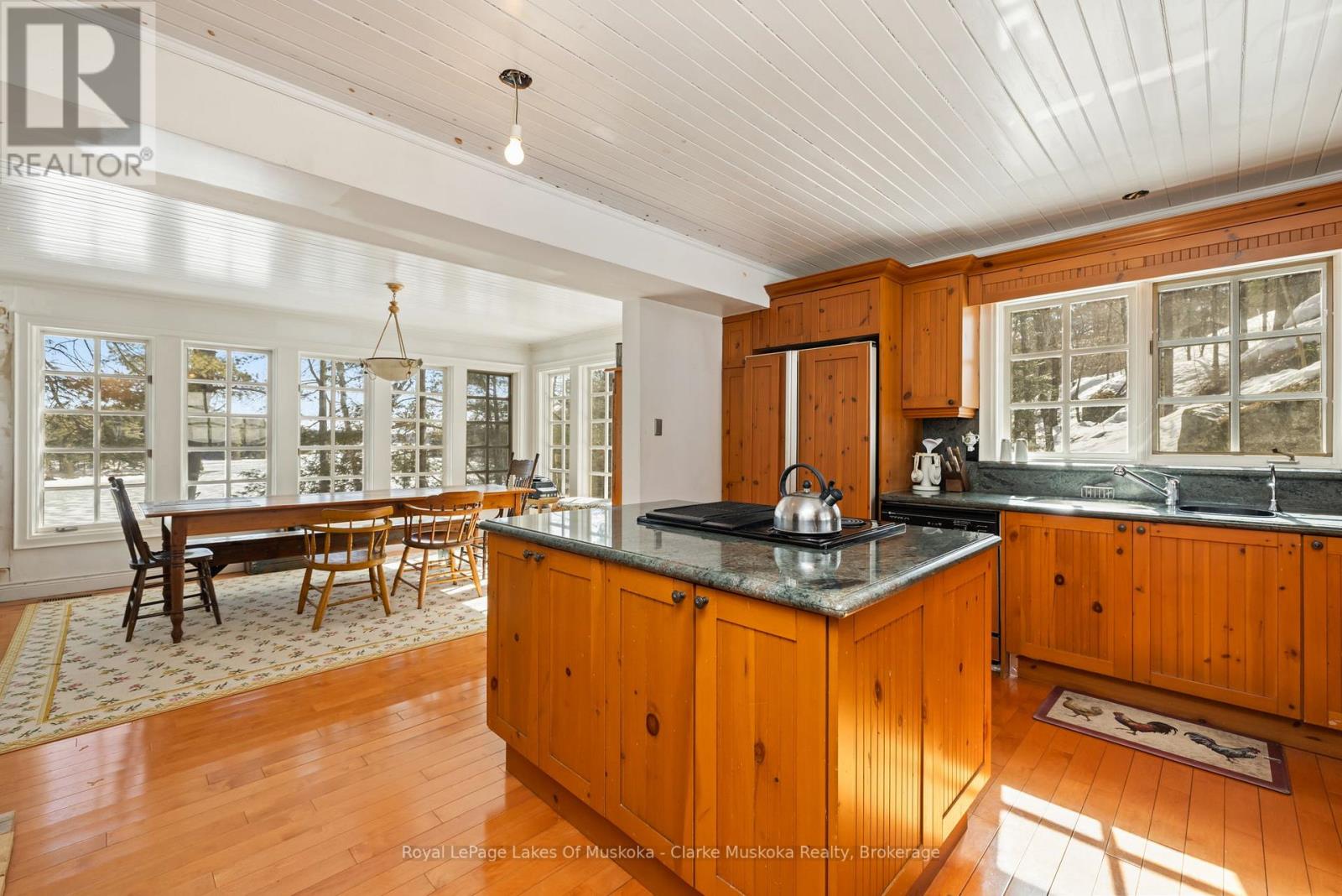 250 Clear Lake Road, Seguin, Ontario  P2A 2W8 - Photo 11 - X13007084