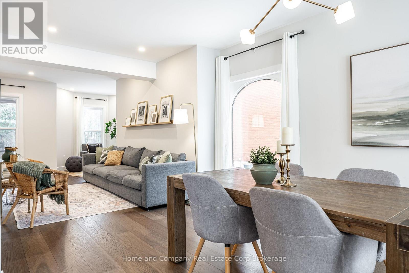 37 West Gore Street, Stratford, Ontario  N5A 1J9 - Photo 3 - X13007096