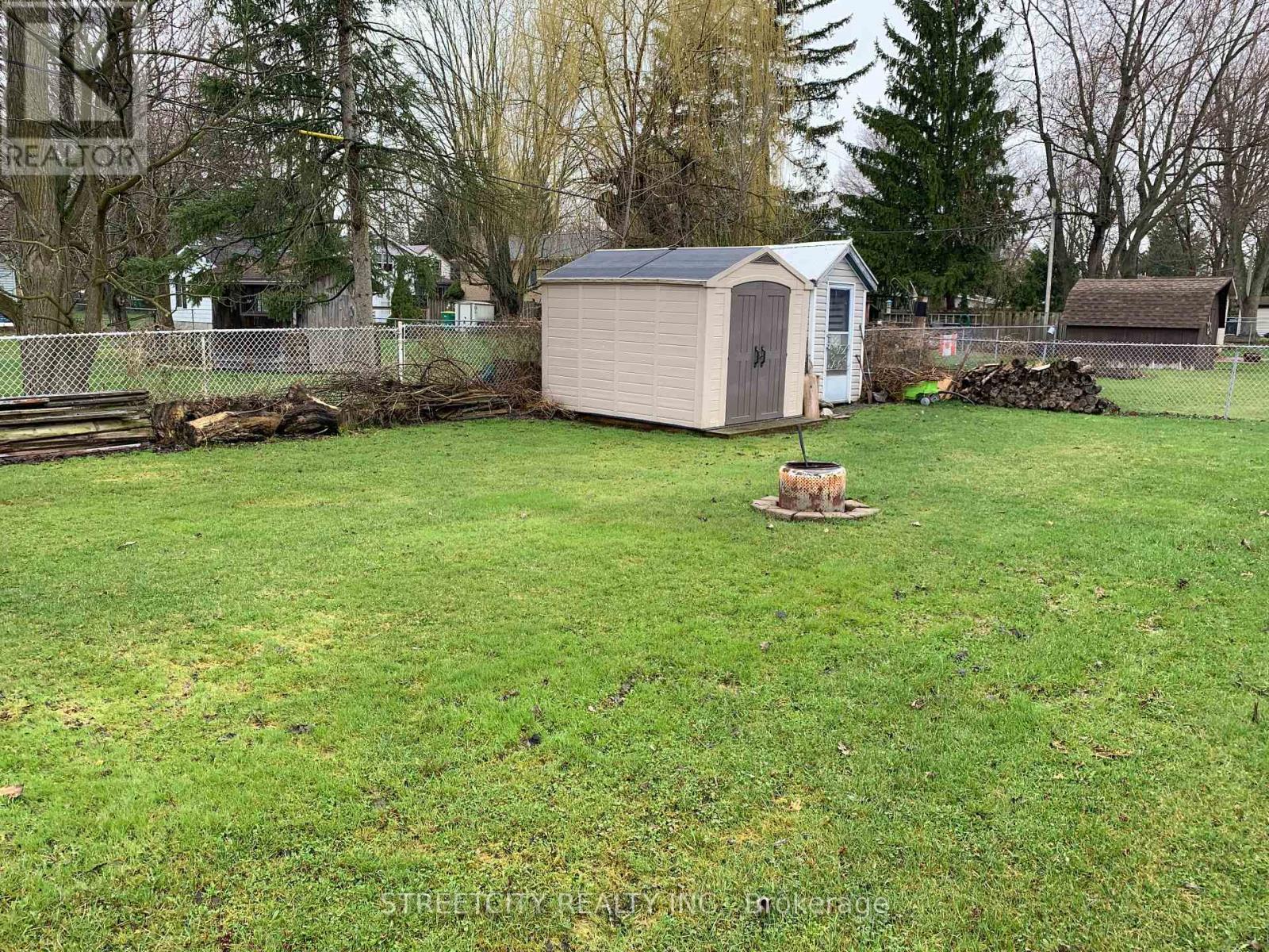 Photo 10 of 22 for 176 King Street