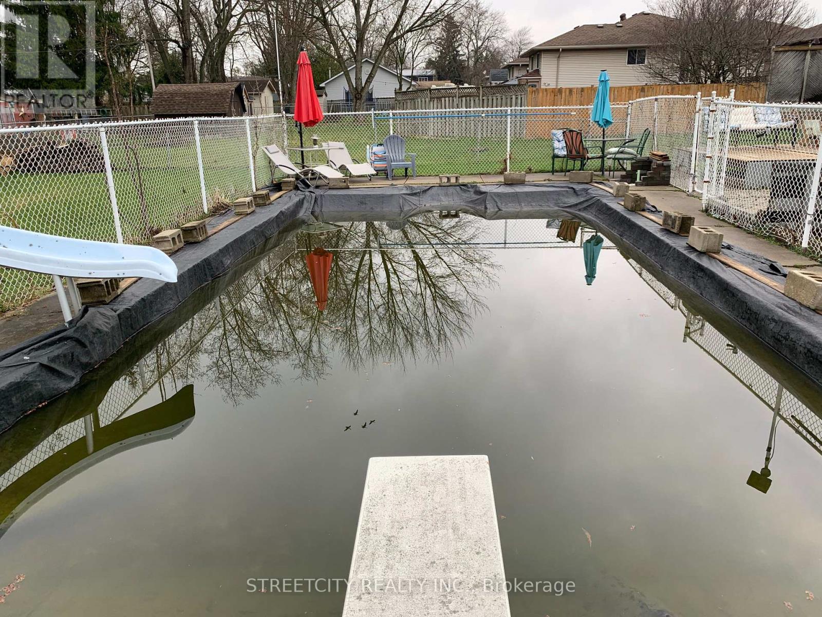 Photo 8 of 22 for 176 King Street