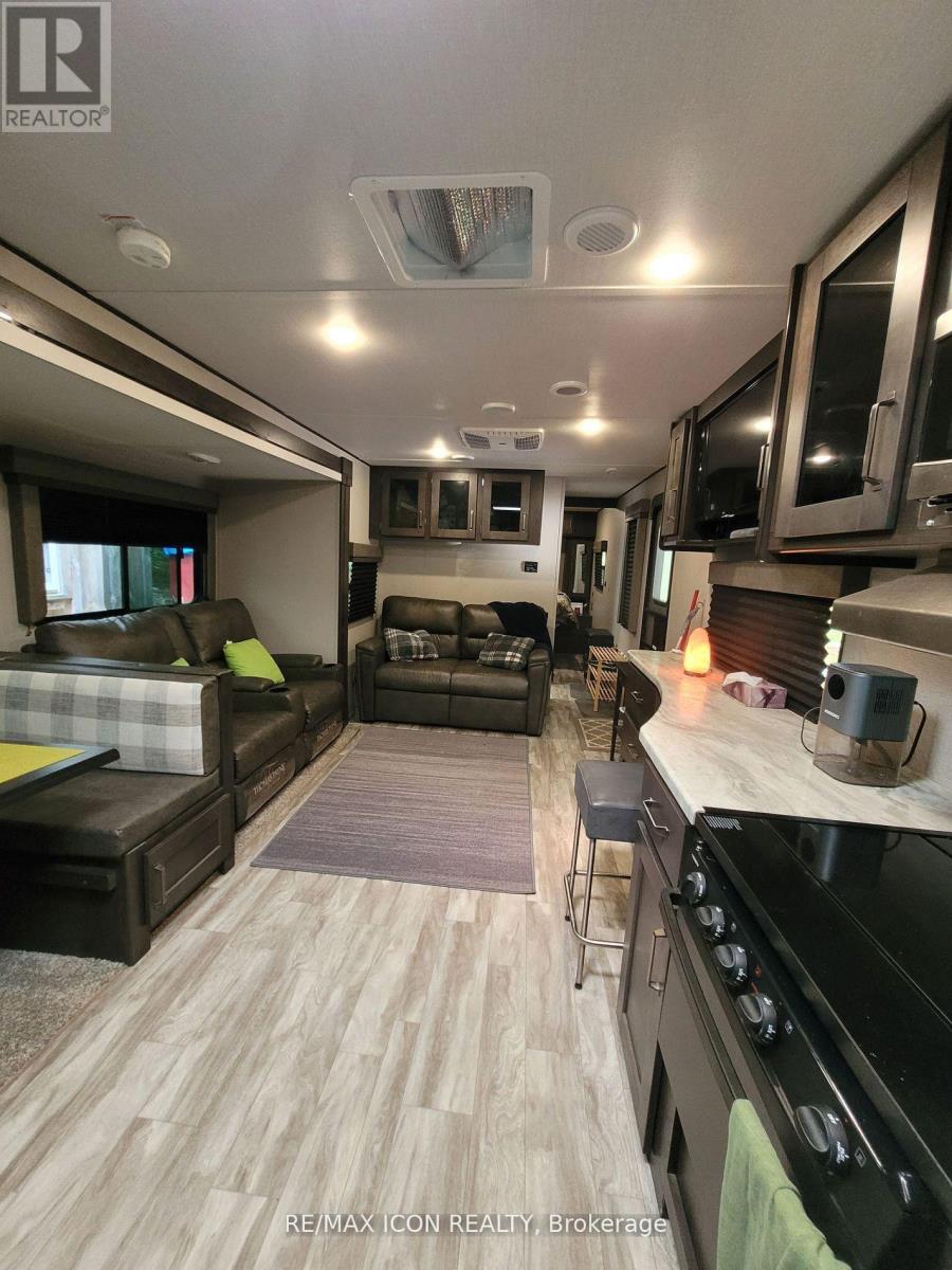 276 - 76735 Wildwood Line, Bluewater, Ontario  N0M 1G0 - Photo 3 - X13006958